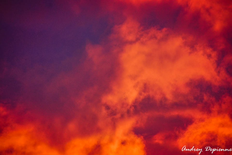 Le ciel s’embrase